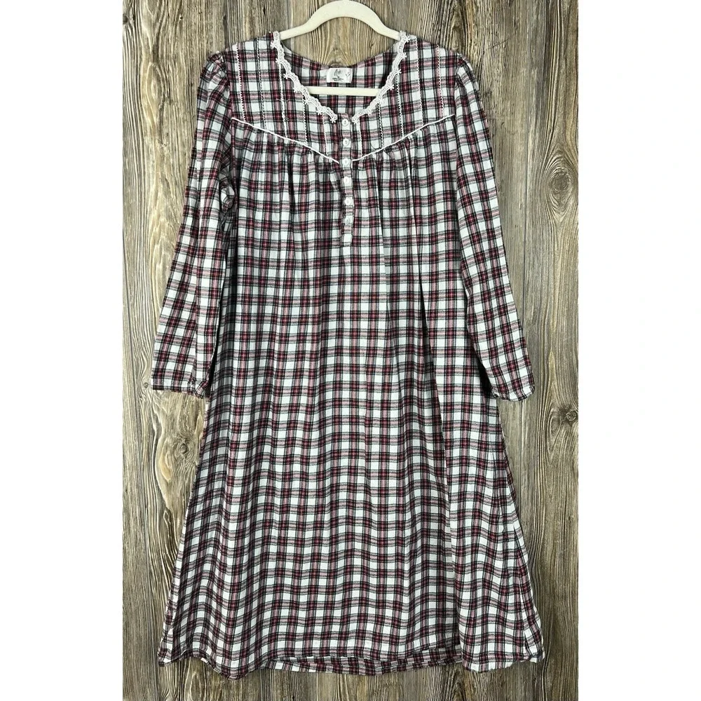 Aria XL Plaid Flannel Nightgown 1/4 Button Cottagecore Grandmacore Warm Cozy‎